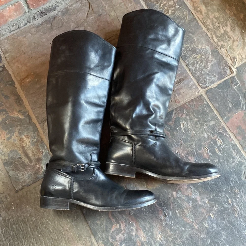 Ladies black leather Frye boots size 7 - Picture 2 of 9